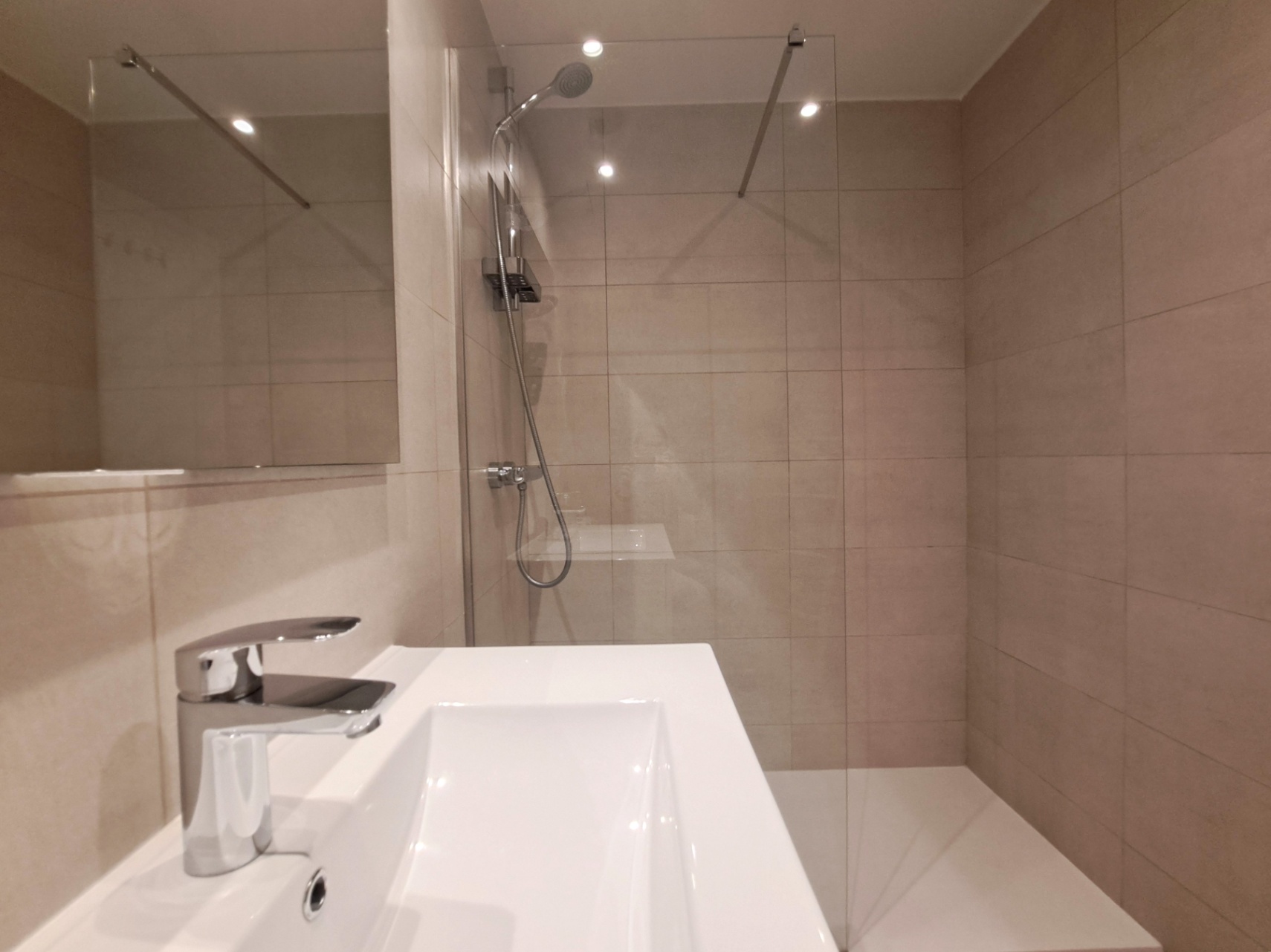 Apartamento en planta baja con gran terraza junto al Club Náutico de Dénia