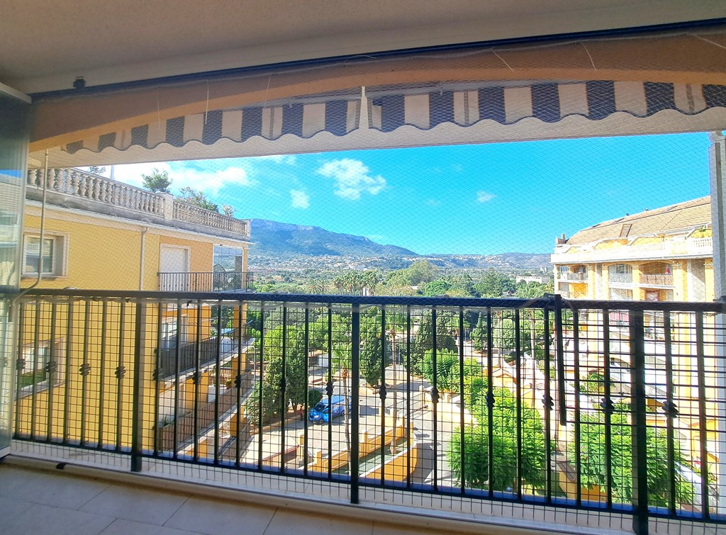 Apartment with pool and views of Montgó for sale in Dénia