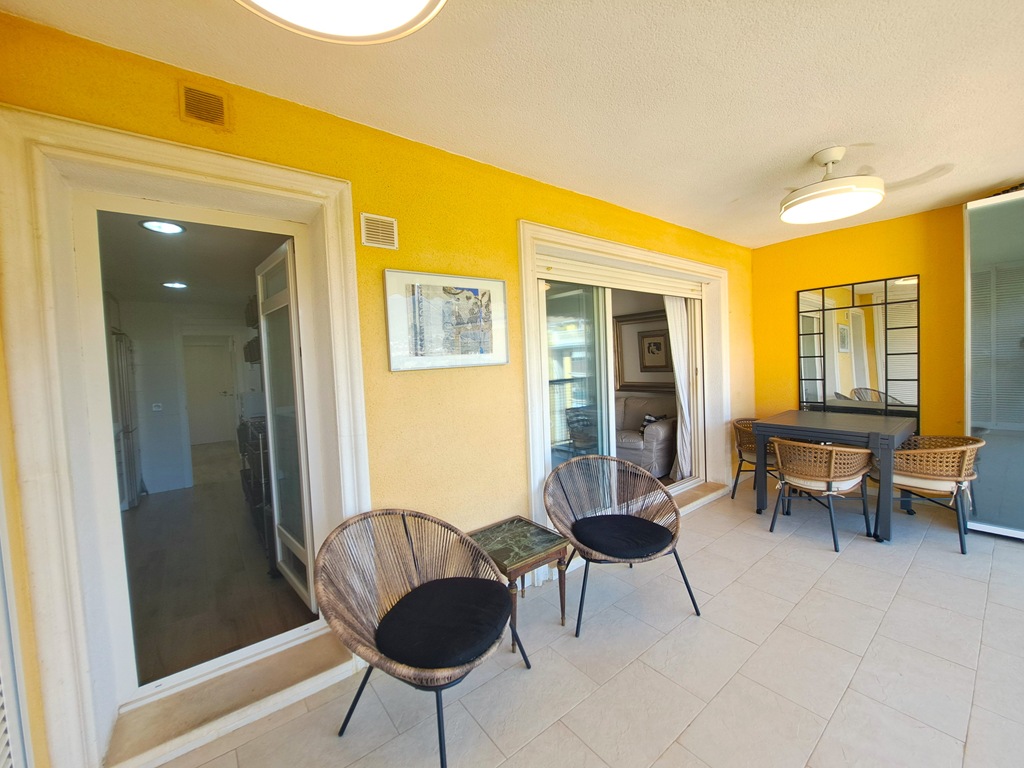Apartment with pool and views of Montgó for sale in Dénia
