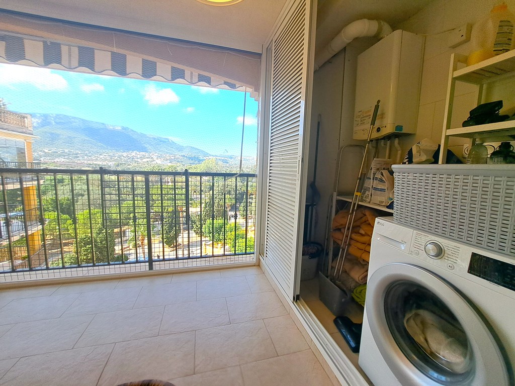 Apartment with pool and views of Montgó for sale in Dénia