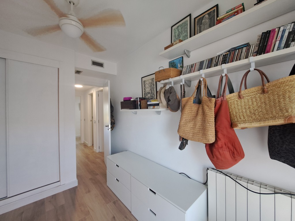 Apartment with pool and views of Montgó for sale in Dénia